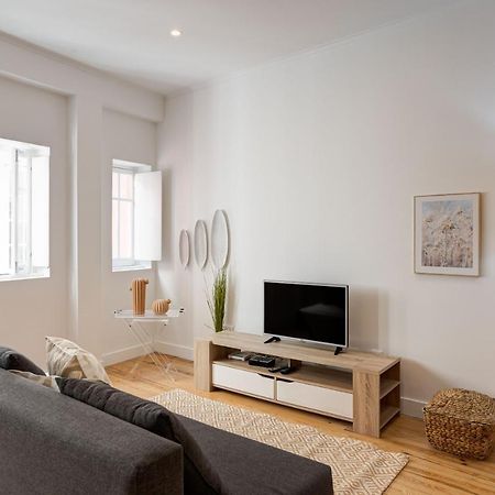 Ferienwohnung Alfama Chic Penabuquel3 Lissabon Exterior foto