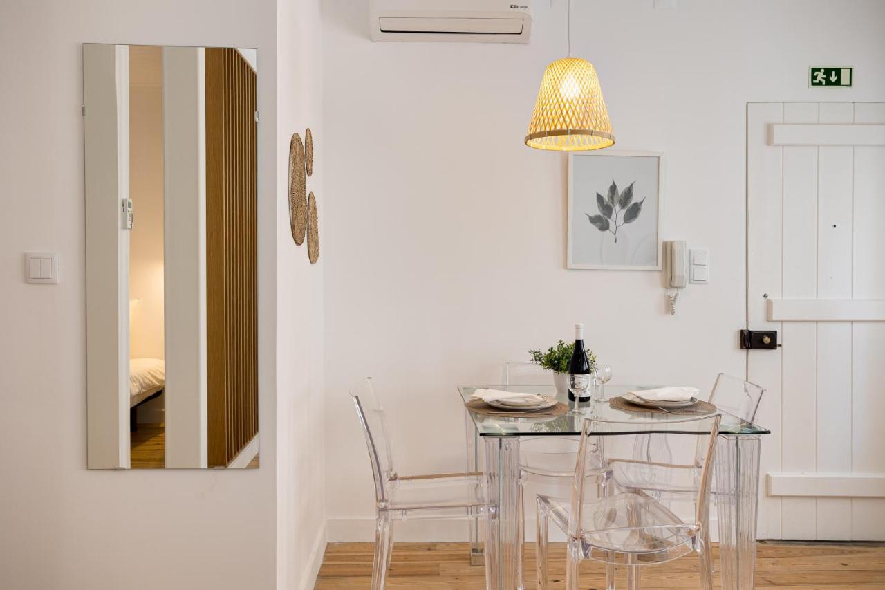 Ferienwohnung Alfama Chic Penabuquel3 Lissabon Exterior foto